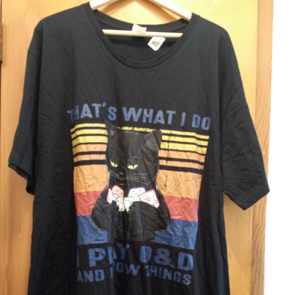That's What I Do Play D&D & Know Things Black Cat Short Sleeve T-shirt 3XL NWOT